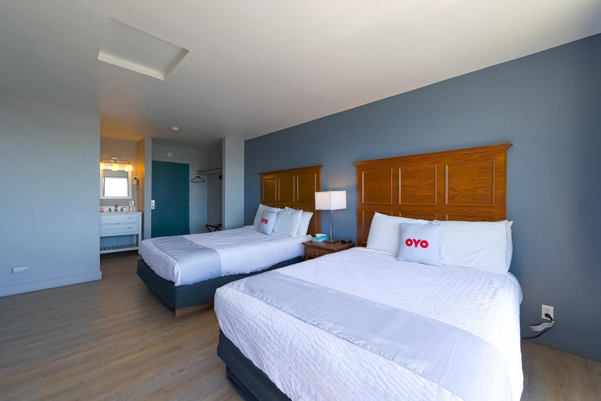 Oyo Waves Hotel Newport Or - Nye Beach Kültér fotó